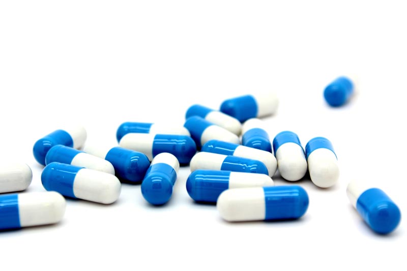 whitte-blue-capsules